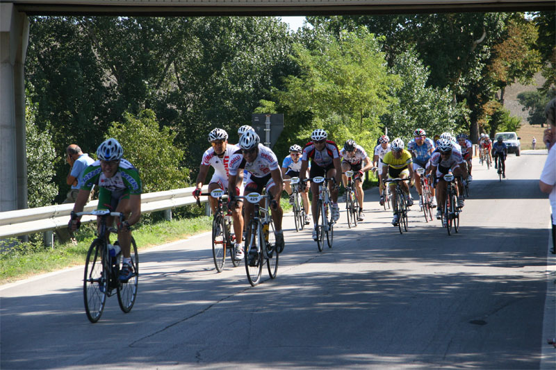 gal/2009/06 - GF della Valdarbia/arrivo_medio/IMG_7850-01.jpg